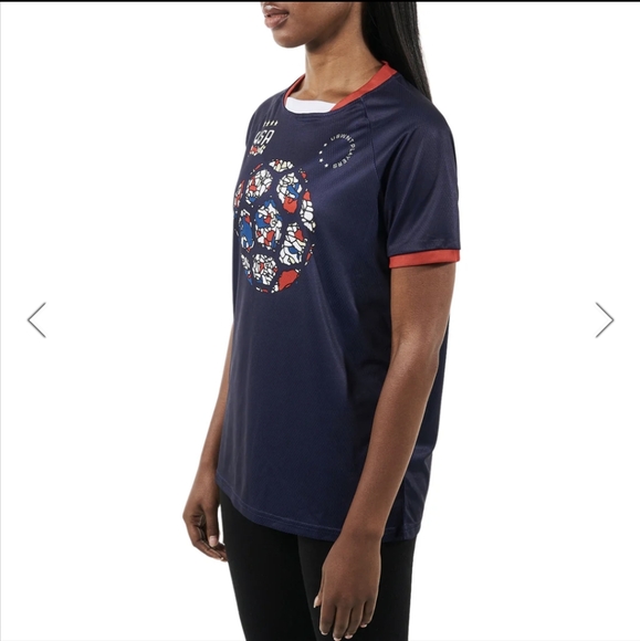 Round 21 USA Alex Morgan Soccer top NWT White short sleeve Ladies L Limited Edit - Picture 3 of 10